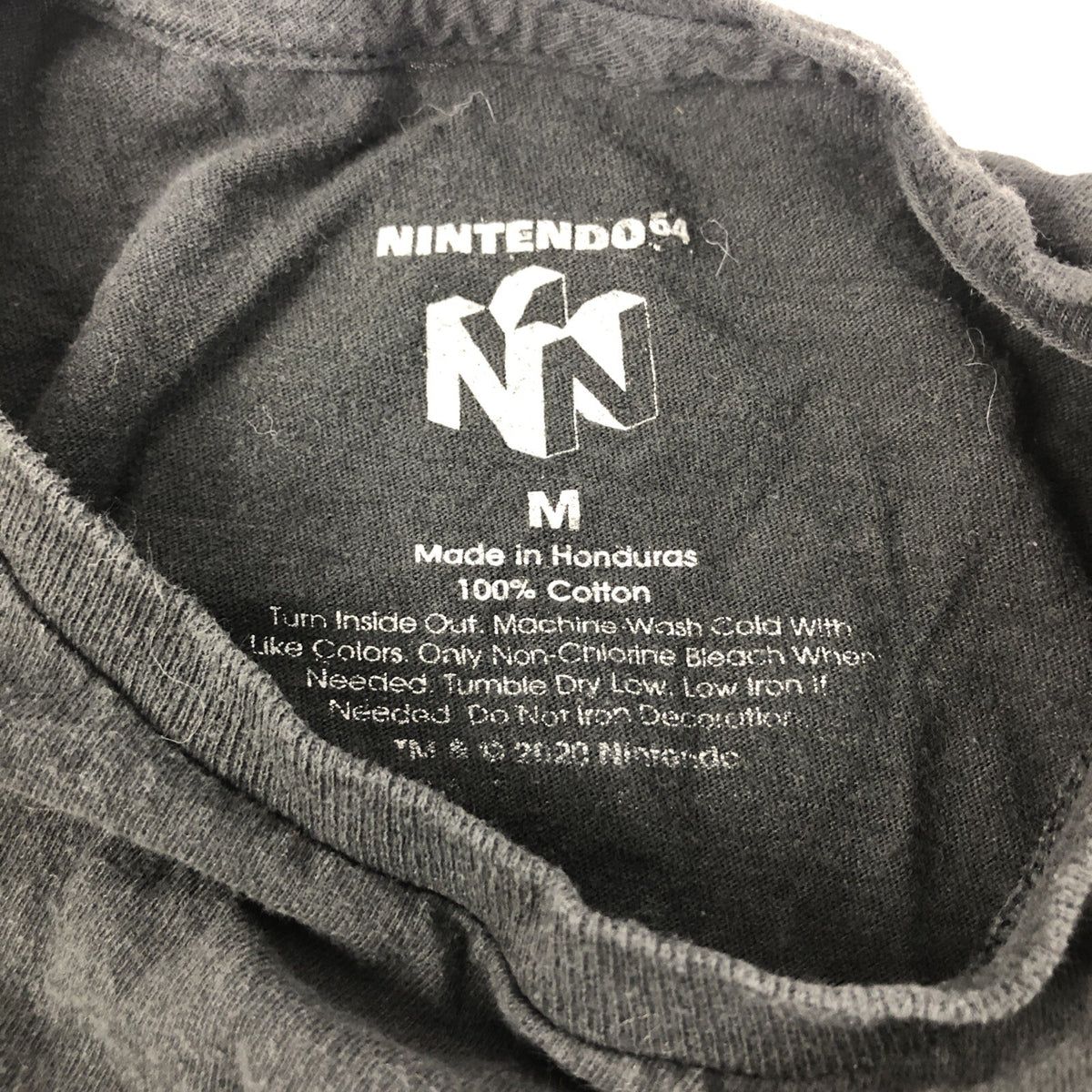 Nintendo 64 Graphic T-Shirt Size Medium Black, short sleeve Crew Neck Pullover