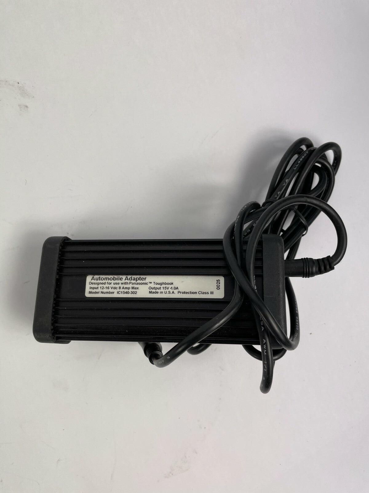 Genuine Olympus BCS-1 Li-ion Battery Output 8.35V 400mA Power Supply Adapter A63