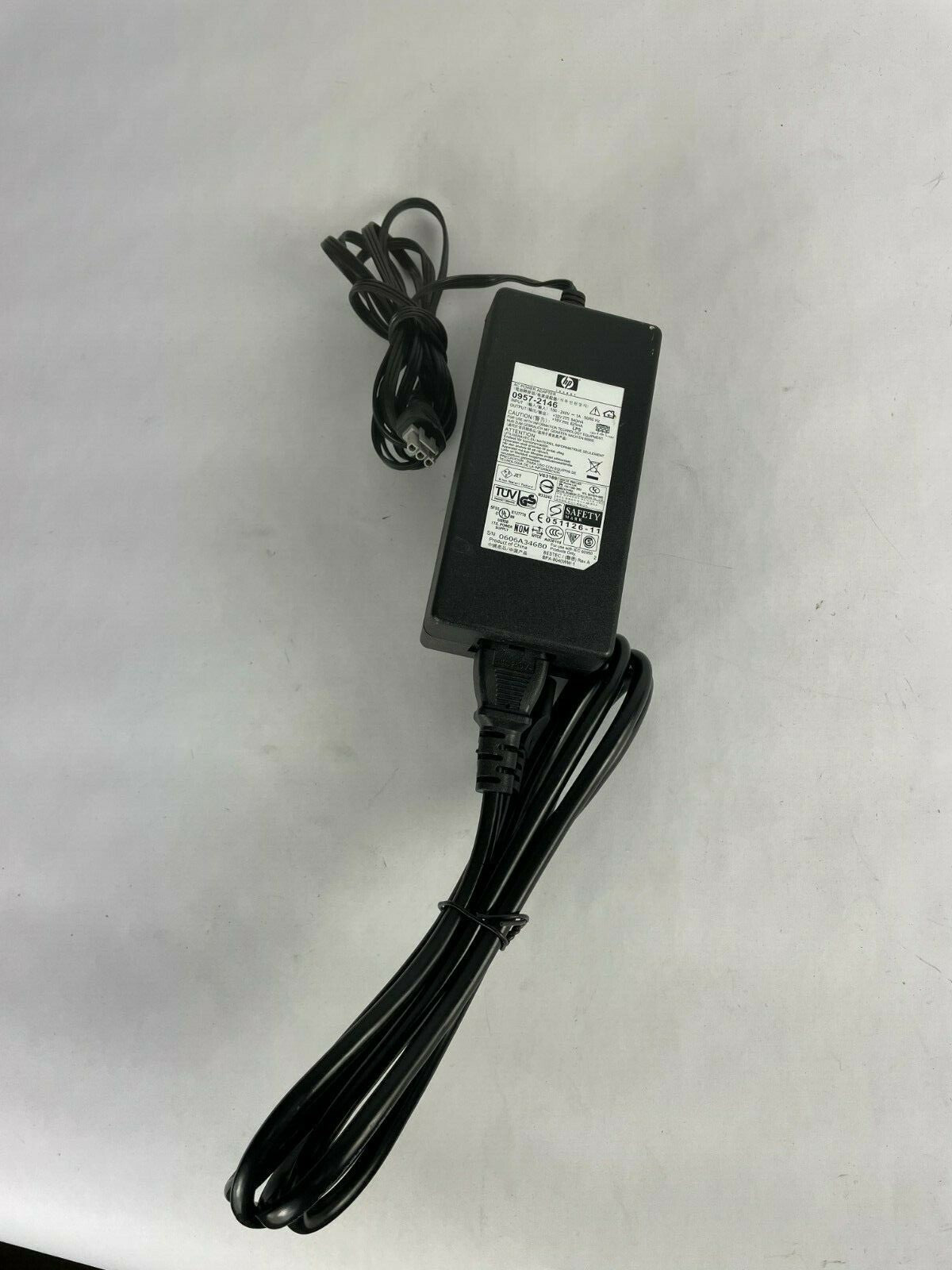Genuine hp 0957-2146 AC Adapter Output 32 V 0.94 A Power Supply Adapter A97