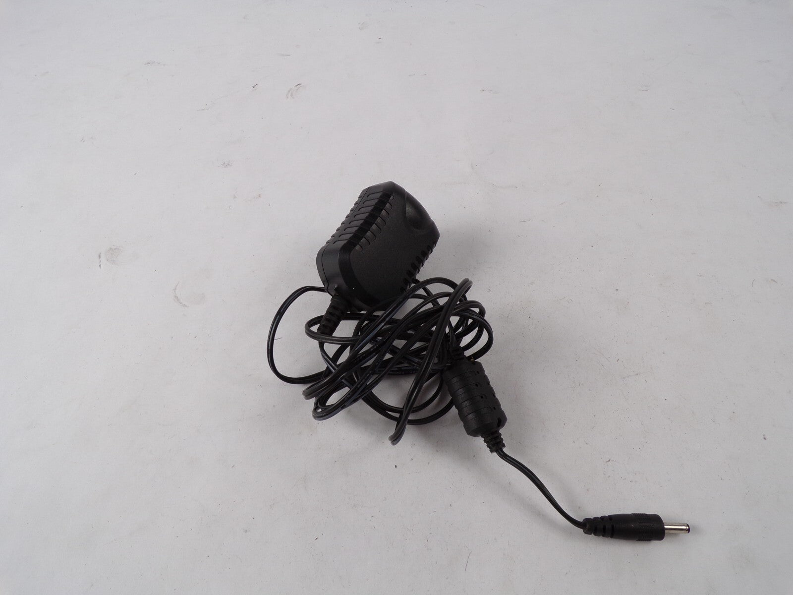 Genuine TL TL01-050060U Ac Adapter Output 5 V 600mA Power Supply Adapter A55
