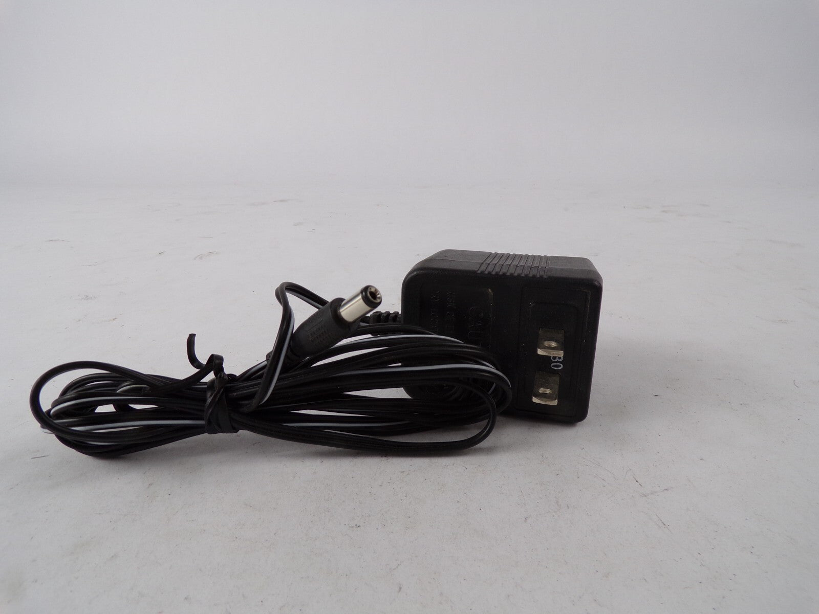 Genuine Spec Lin Class 2 L3C-050045R Output 5 V 450mA Power Supply Adapter A55