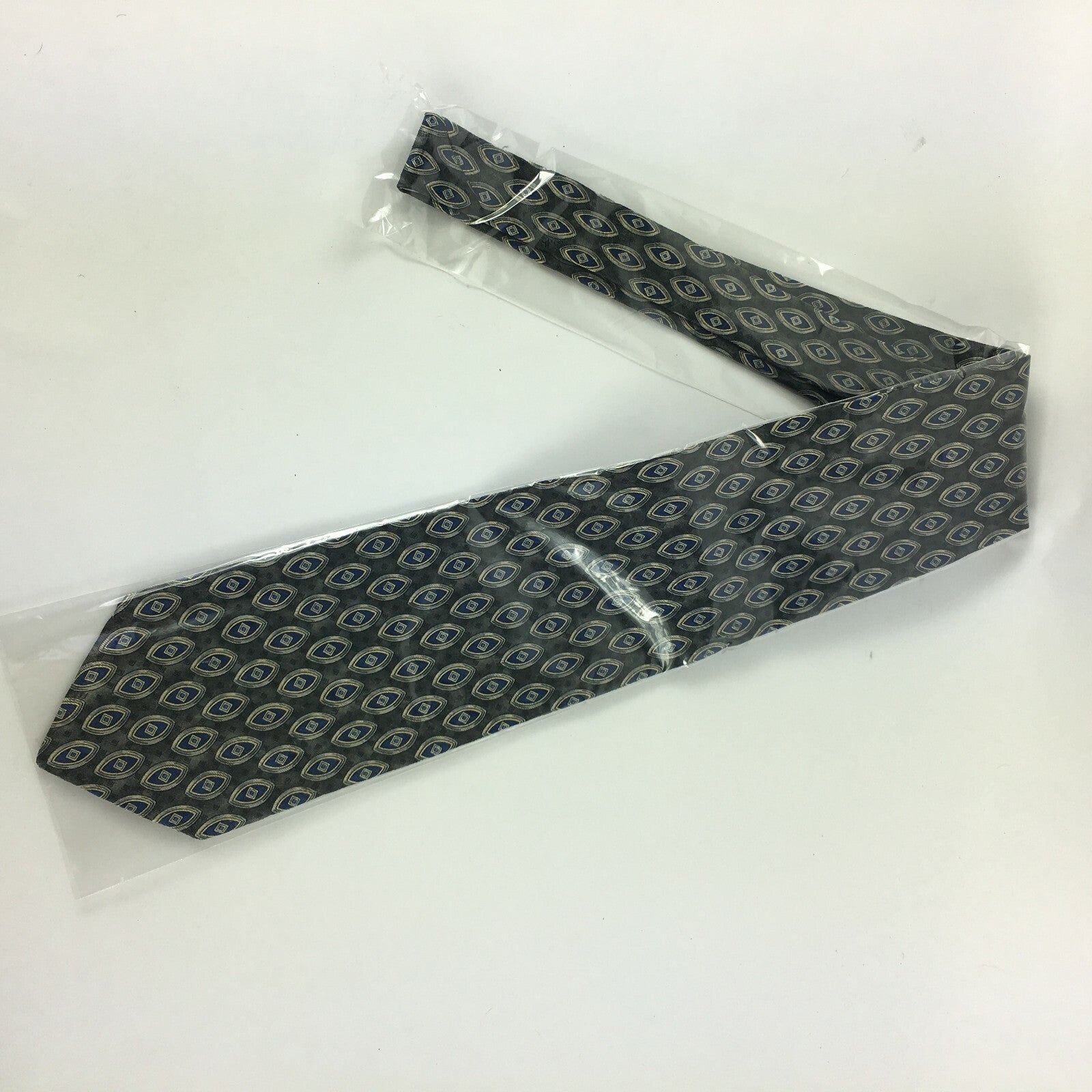 Genuine Carlo Palazzi 100%Silk Handmade Stylish Formal/Casual Tie Multi Coloured