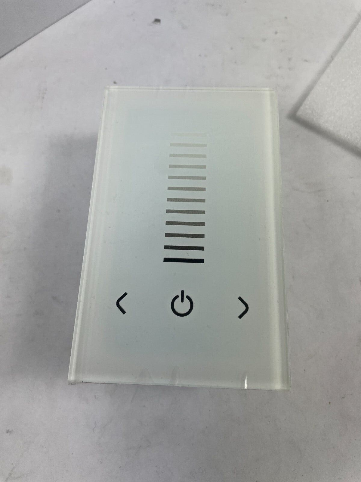 SIM wall mount LED dimmer 1 zone 12-24V controller NTCRL-1C-WH-12-24V lighting control switch