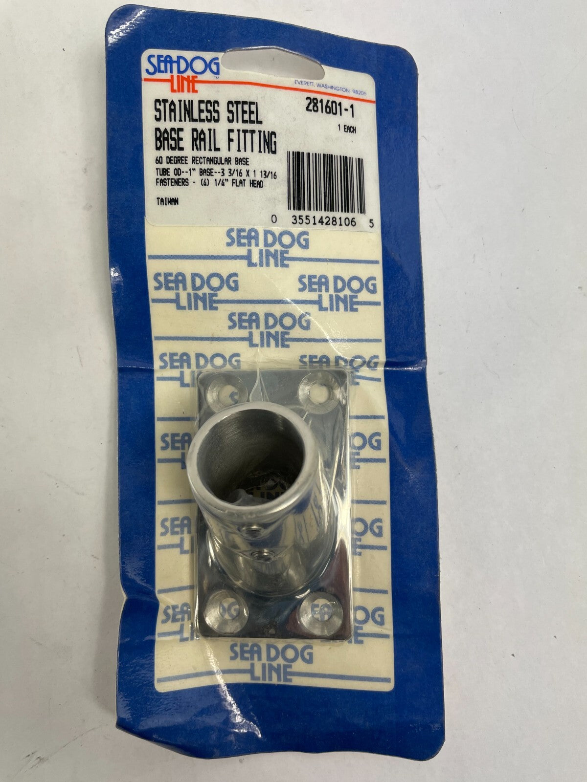 Sea Dog Line Stainless Steel Rail Fitting 60 Degree Tee Left