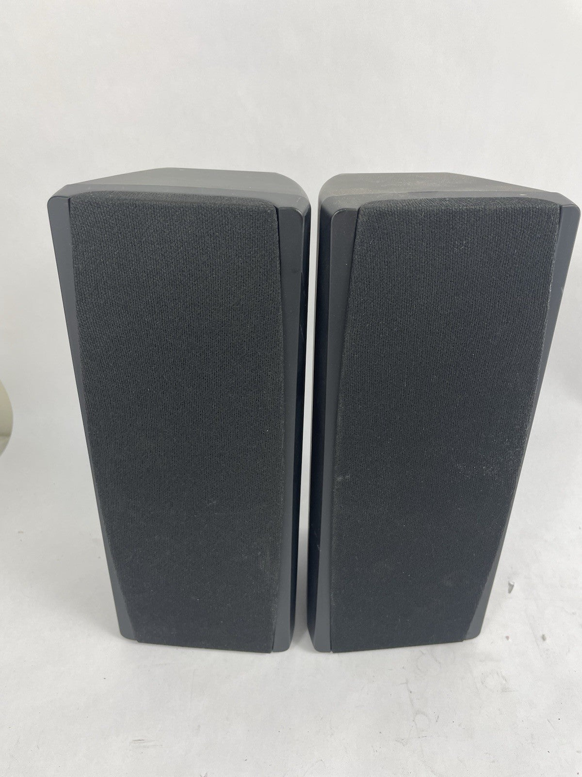 Polycom model 2665-52716-002 Studio Series Mountable Bookshelves Speakers