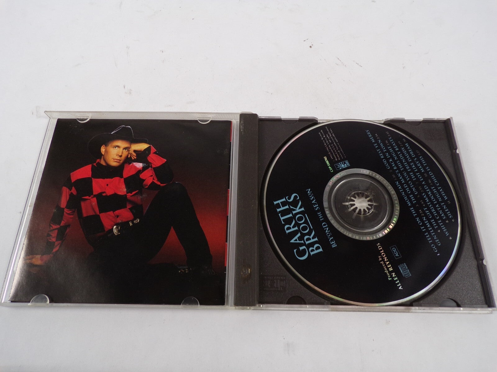 Garth Brooks In Pieces Liberty Records Compact Disc Standing Outside The CD#16