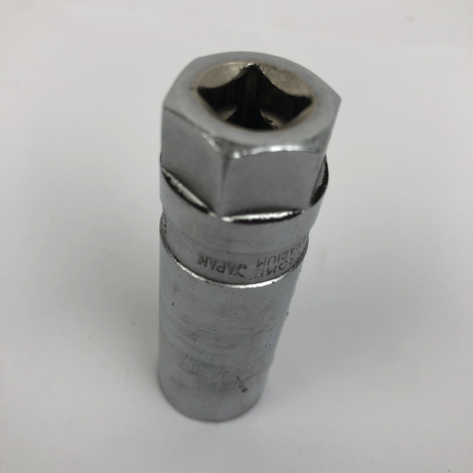 Truecraft Tools 5/8 Spark Plug Socket 30420 Chrome Vanadium Japan 3/8 Drive