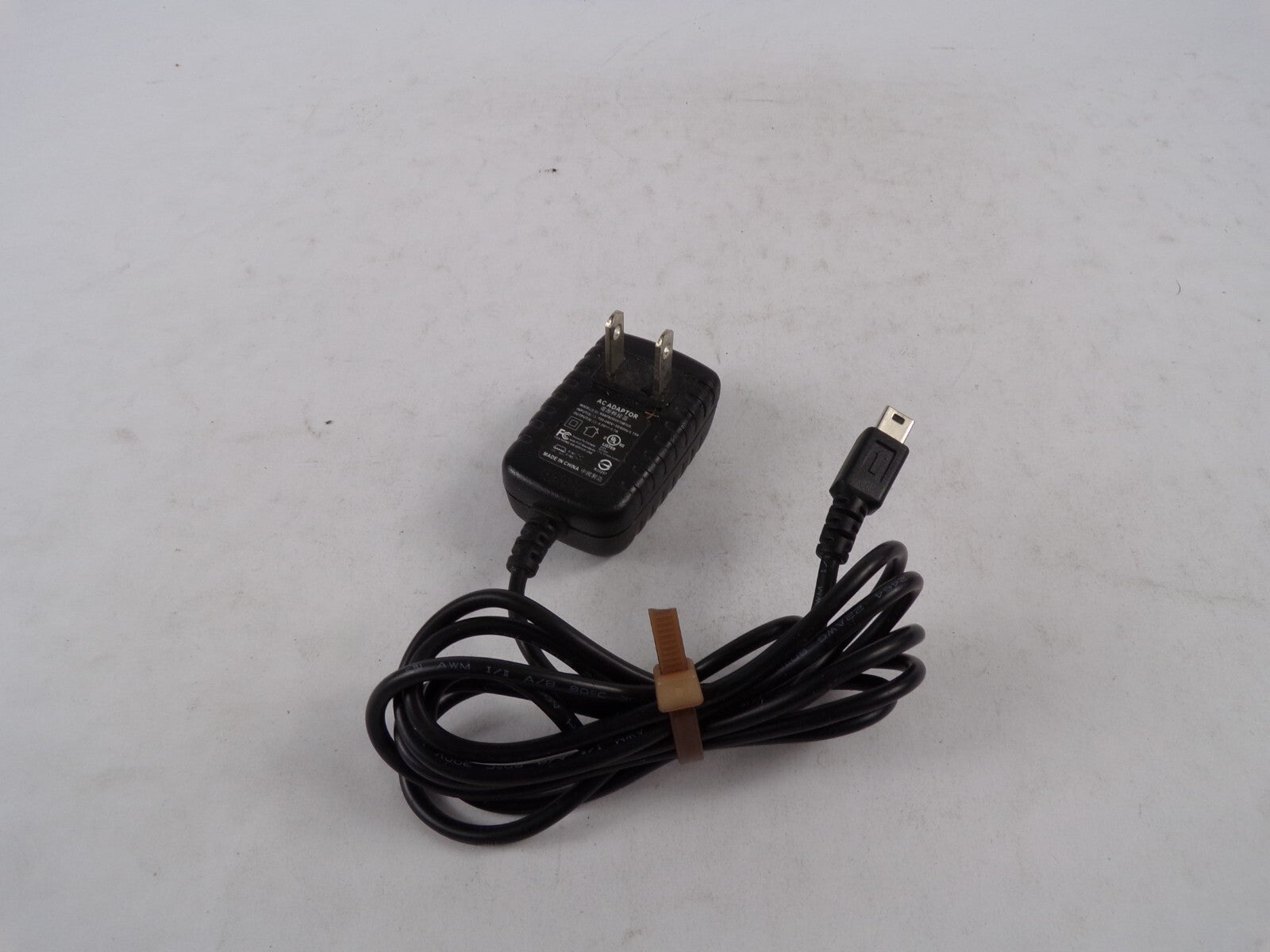 Geniune AC Adapter TAD077JBE Output 5 V 1 A Power Supply Adapter A56
