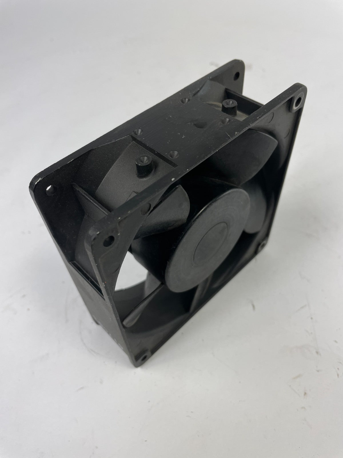 IMC Boxer model 4715PS-12T-B30 CPU Cooling Fan