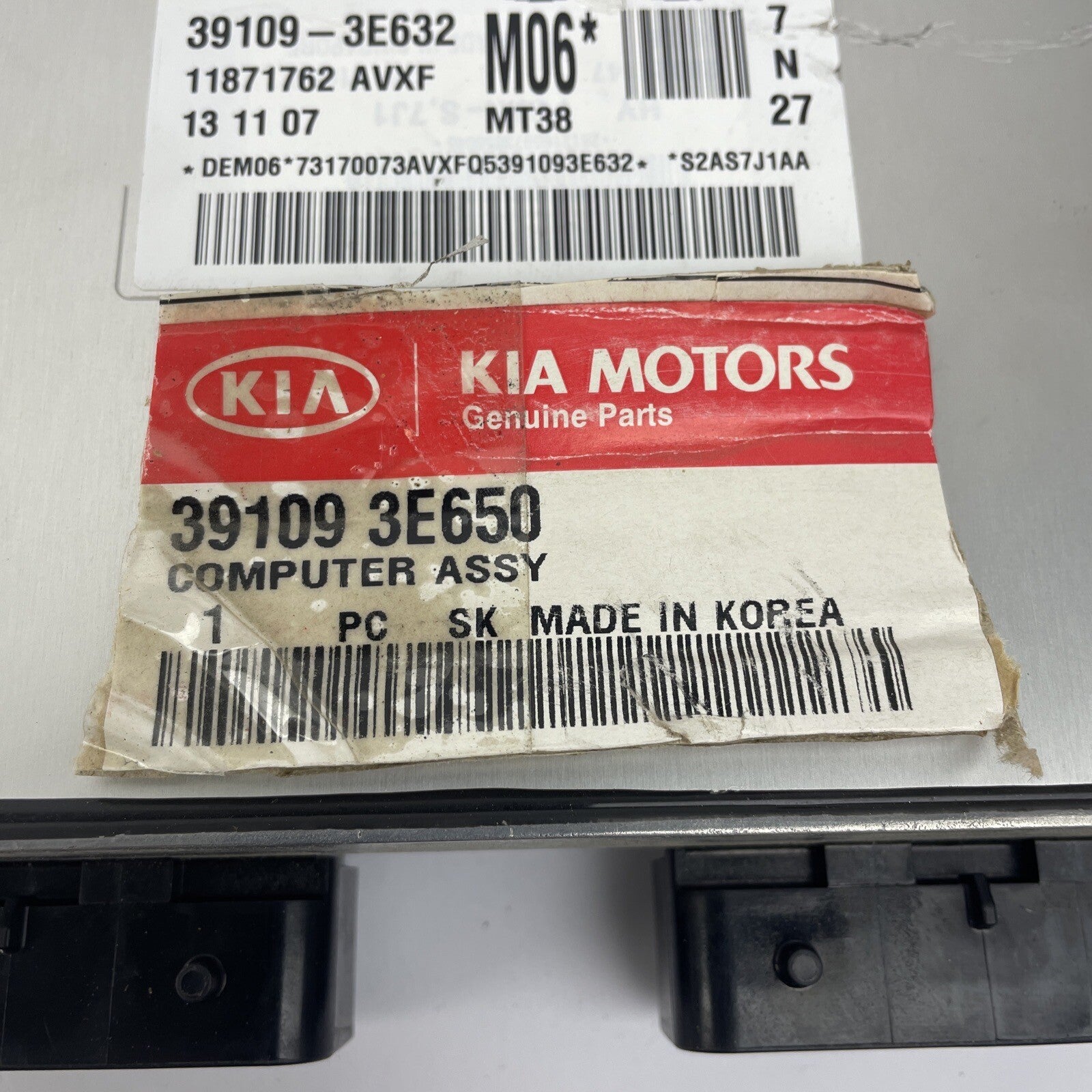2007-2012 OEM KIA Motors RONDO 2.7L ENGINE COMPUTER ECU ECM 39109-3E632 NOS