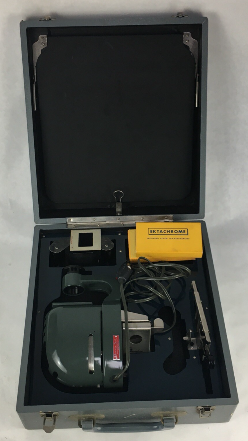 FUJI BIRDIE KIT 35mm SELF-CONTAINED 2-SLIDE PROJECTOR MOUNTED/STRIP