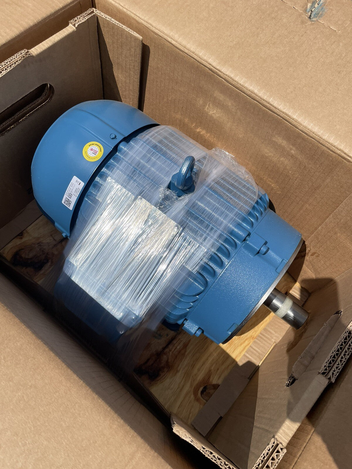 WEG W22 NEMA Premium Efficiency 7.5 HP MOTOR 4P 213/5T 3Ph 230/460 380 V