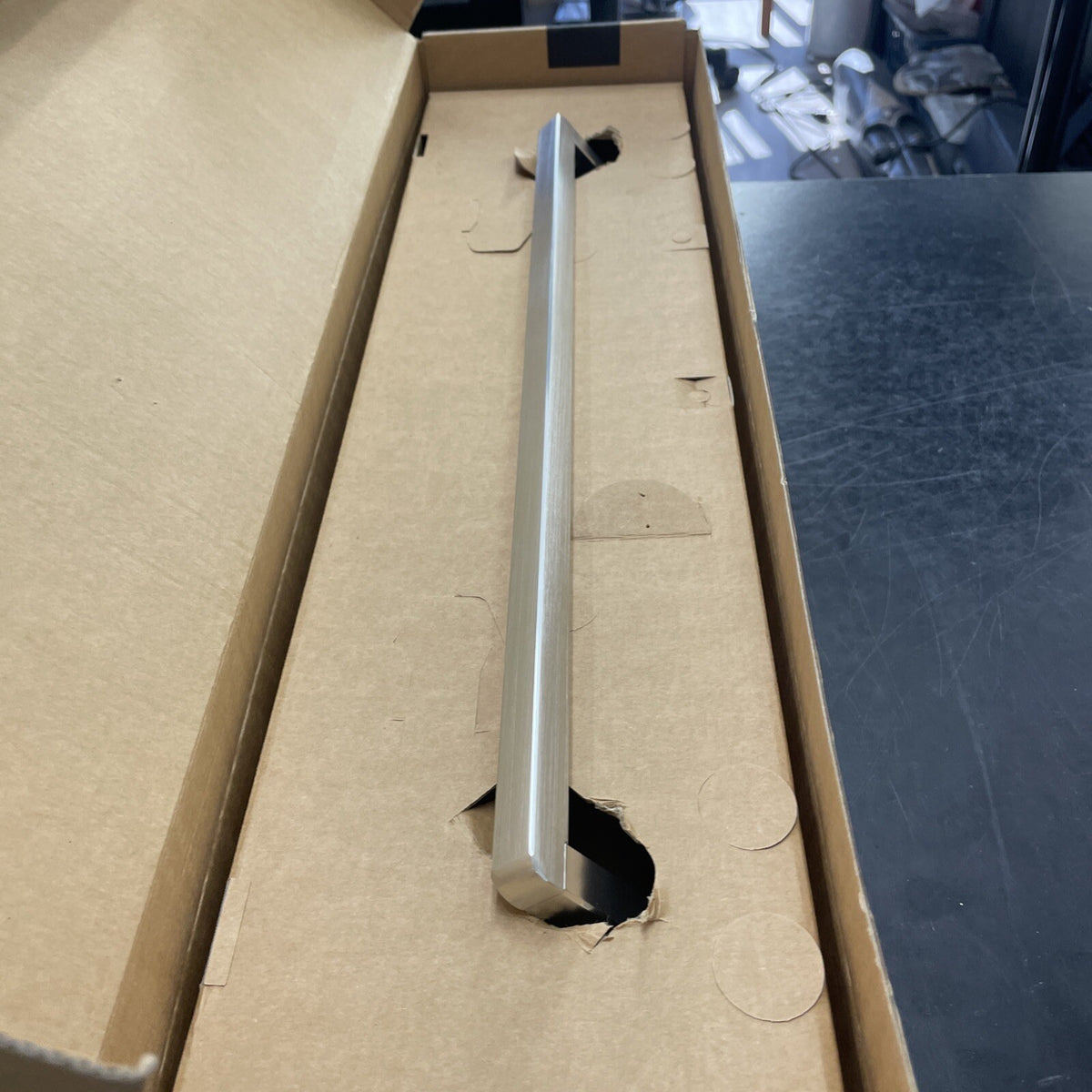Catalano 17” Towel Bar Rail Chrome. 5PAVE00