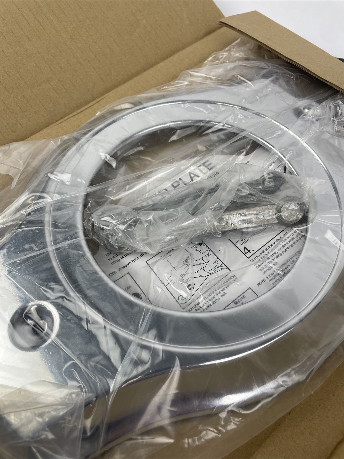 Moen 1920 Remodeling Cover Plate for 2 and 3 Handle Tub - Chrome OPEN BOX