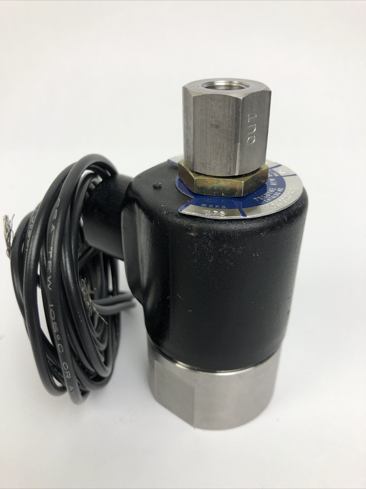 Predyne Model No D2224-S9 Solenoid Valve 208/60V 10W Oriface 3/32 R3 M.O.P.D 179