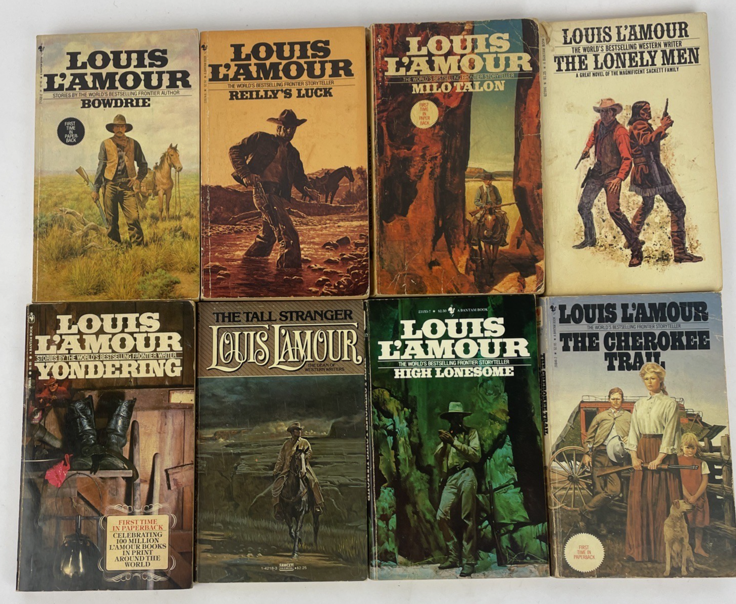 VINTAGE LOT OF 8 LOUIS L'AMOUR WESTERN PAPERBACK BOOKS See Discription