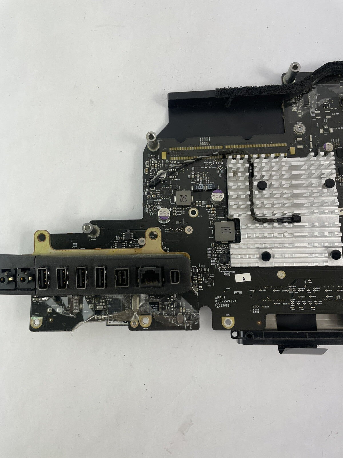Apple iMac 24" A1225 Logic Board 2.66 GHz Core 2 Duo (E8135) 2009