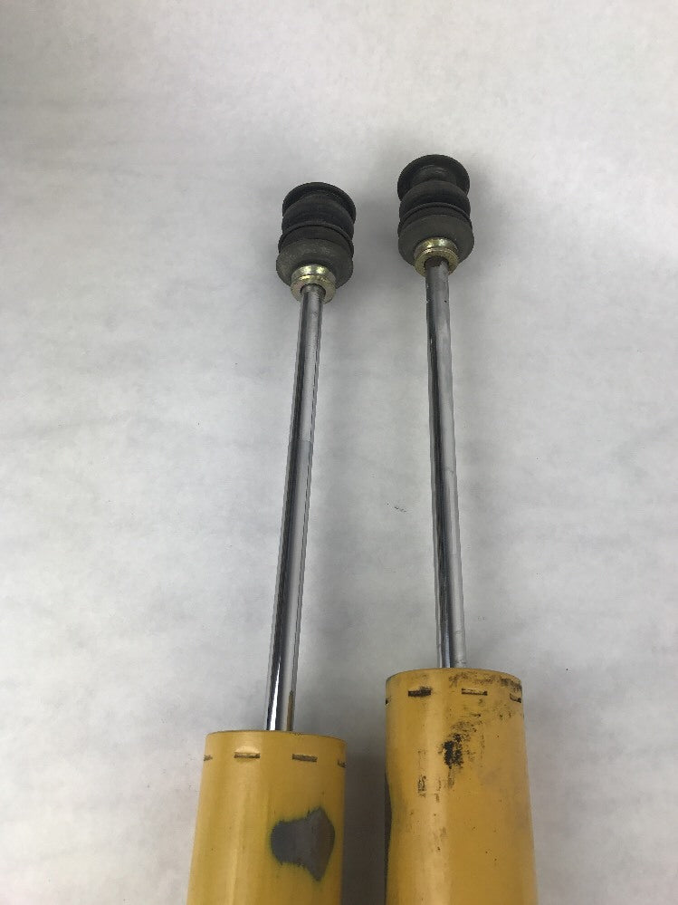Toyota Bilstein rear shock absorbers pair in great condition suspension components