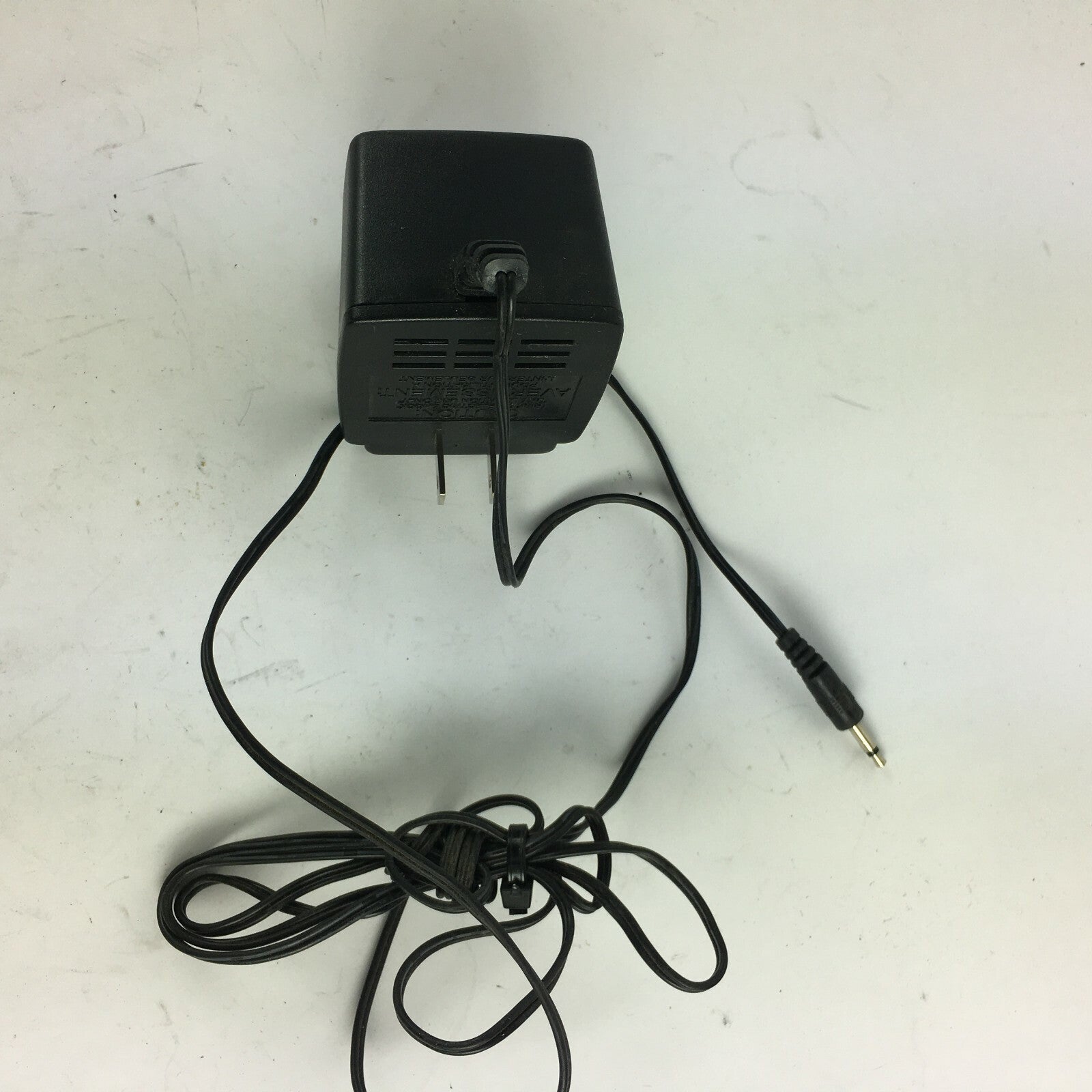 Genuine Calrad 45-763 Output 12 V 800mA Power Supply Adapter A28