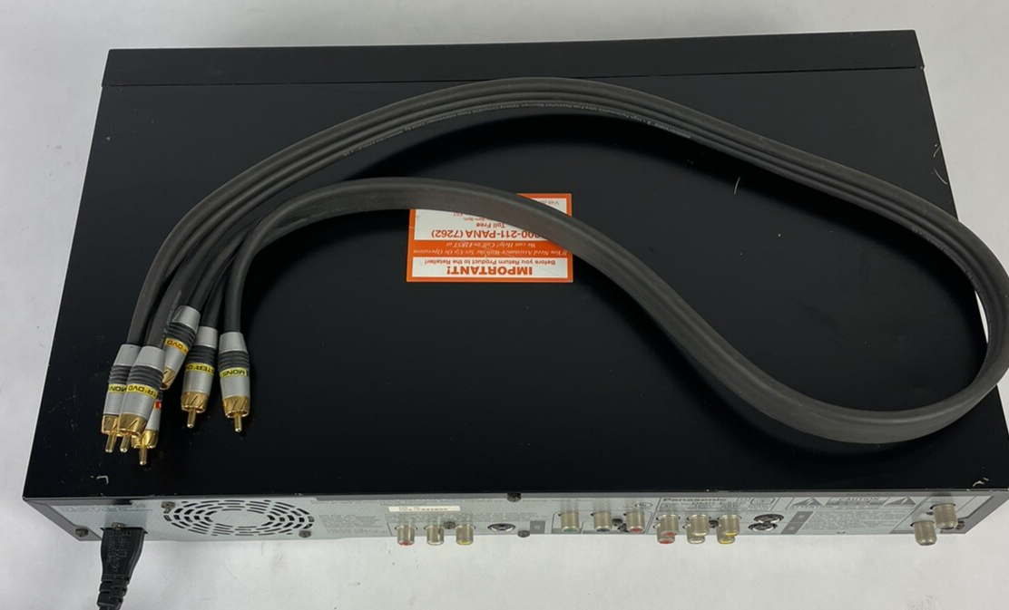 Panasonic DMR-E55 DVD Video Player Recorder DVD-RAM DVD-R Cosmetic Flaws