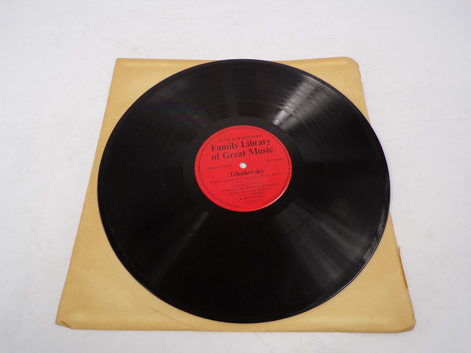 LE QUEBEC EN FETE Stereo Funk and Wagnalls Tchaikovsky Vinyl Records