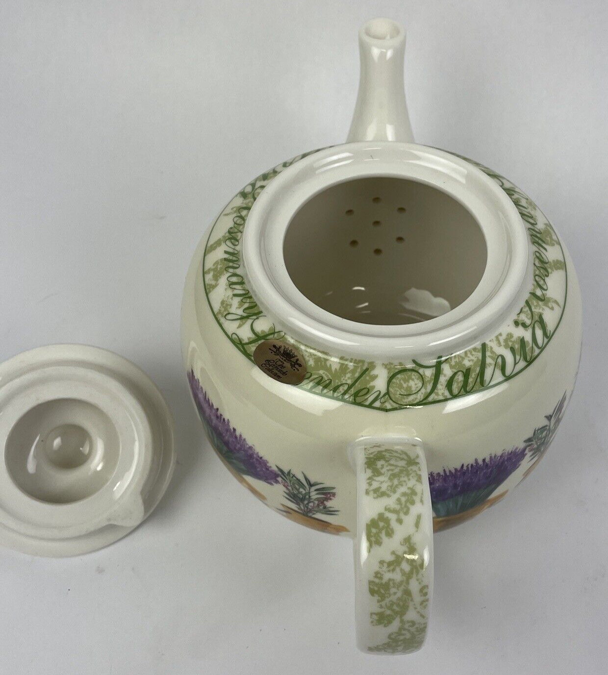 Windsor UK The Leonardo Collection Lavender Spice Decorative Teapot 5.5" Tall