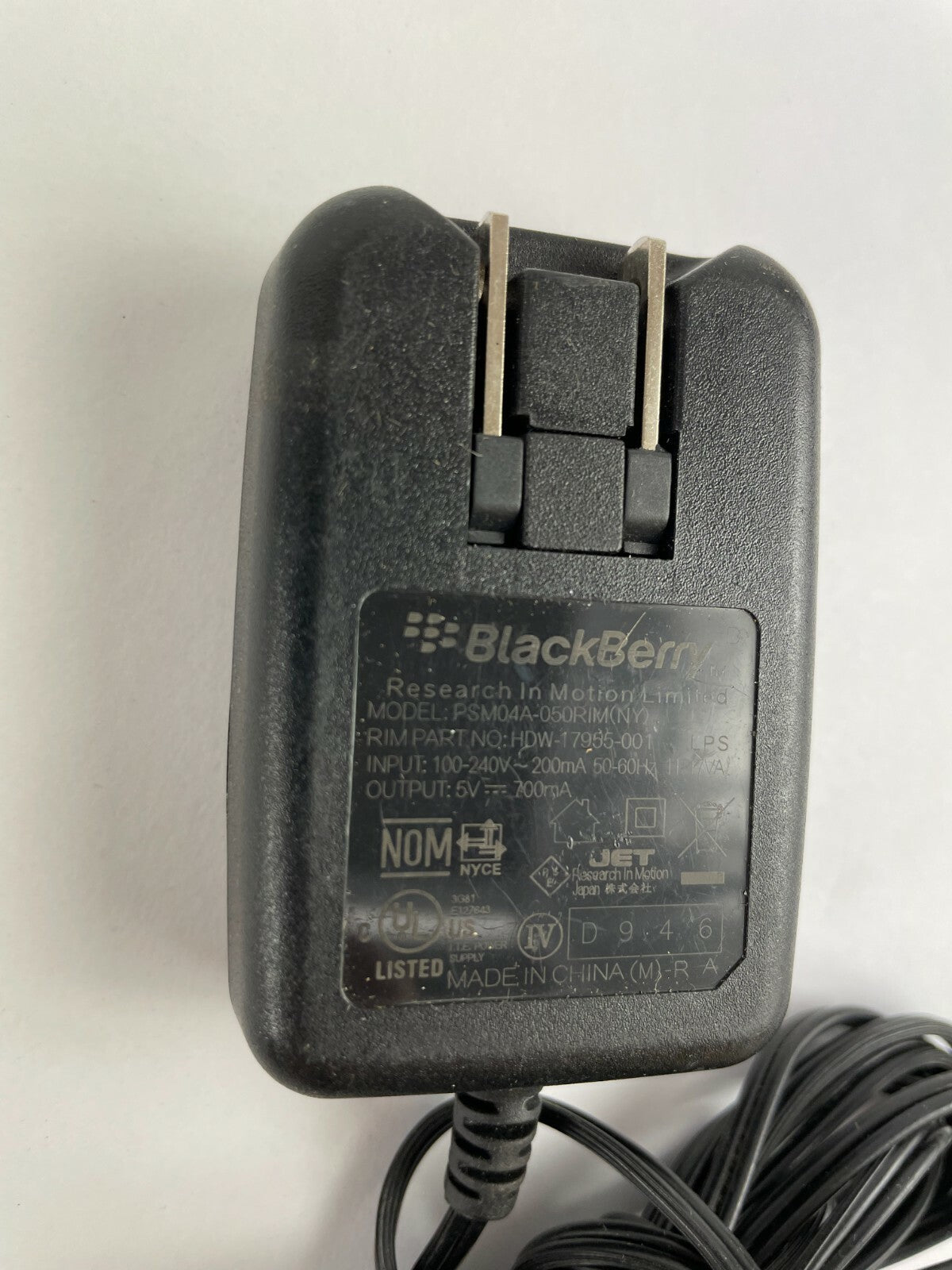 Genuine BlackBerry PSM04A-050RIM Output 5 V 700mA Power Supply Adapter A83