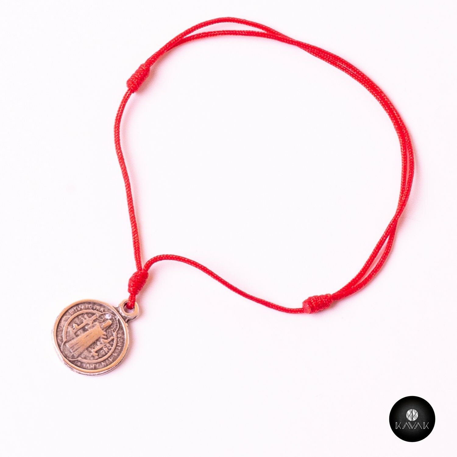 Kavak handmade red Saint Benedict thread bracelet
