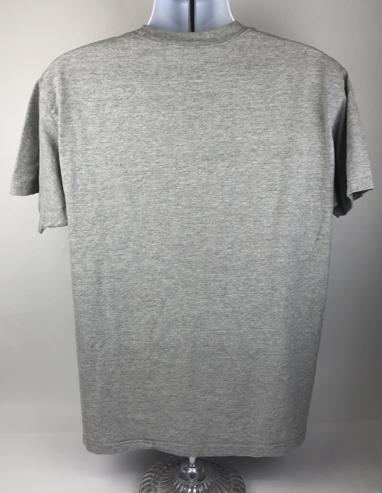 Disneyland Resort Gray T-Shirt L Large Walt Disney World Mickey Mouse - LOOK