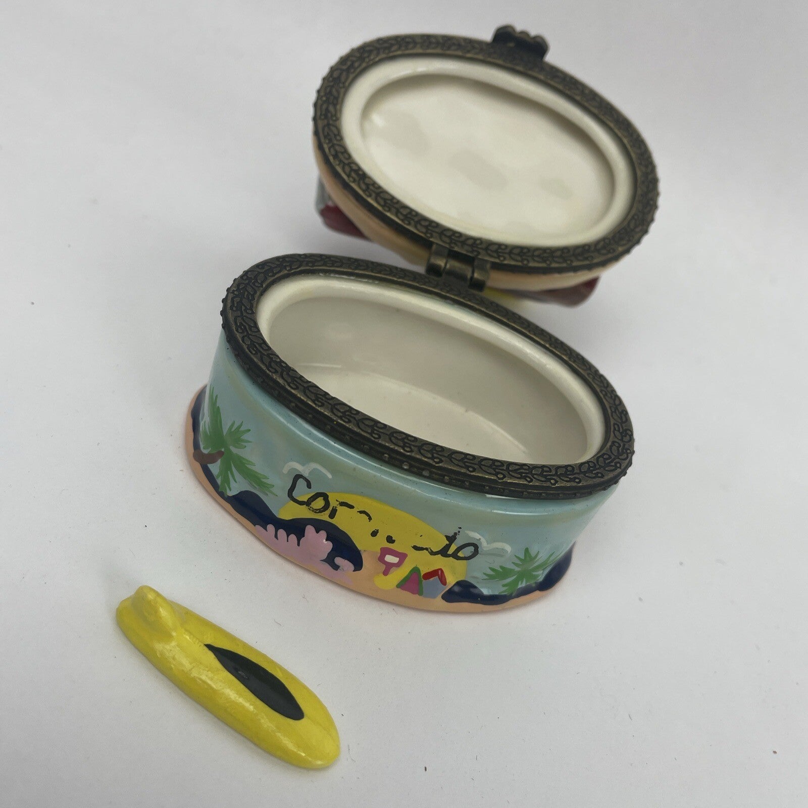 8 x Vintage Trinket Boxes Ceramic Christmas Beach Woody Mother Goose Mermaid
