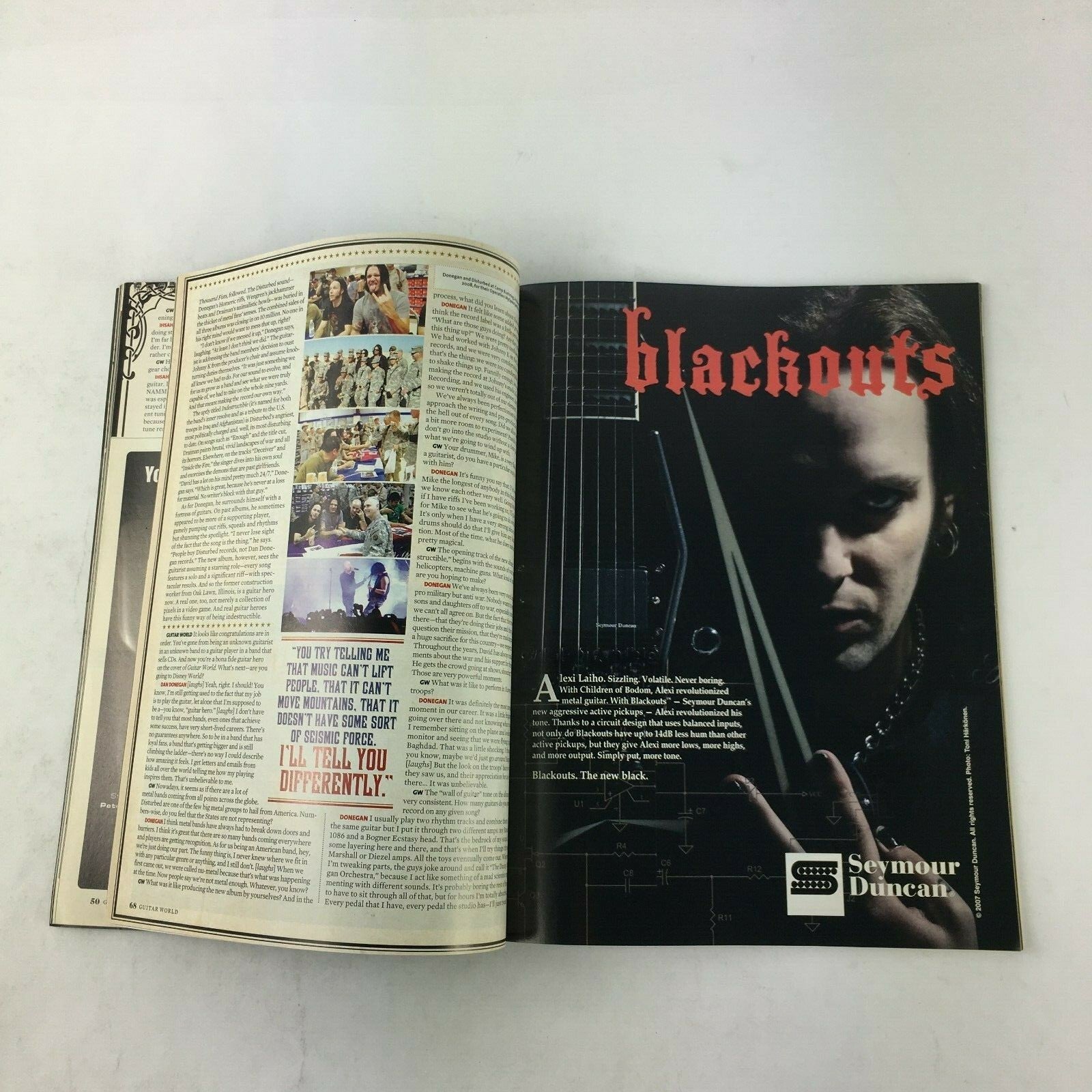 Guitar World Magazine Shreo White & Blue! Dan Donecan Led Zeppelin Black Sabbath