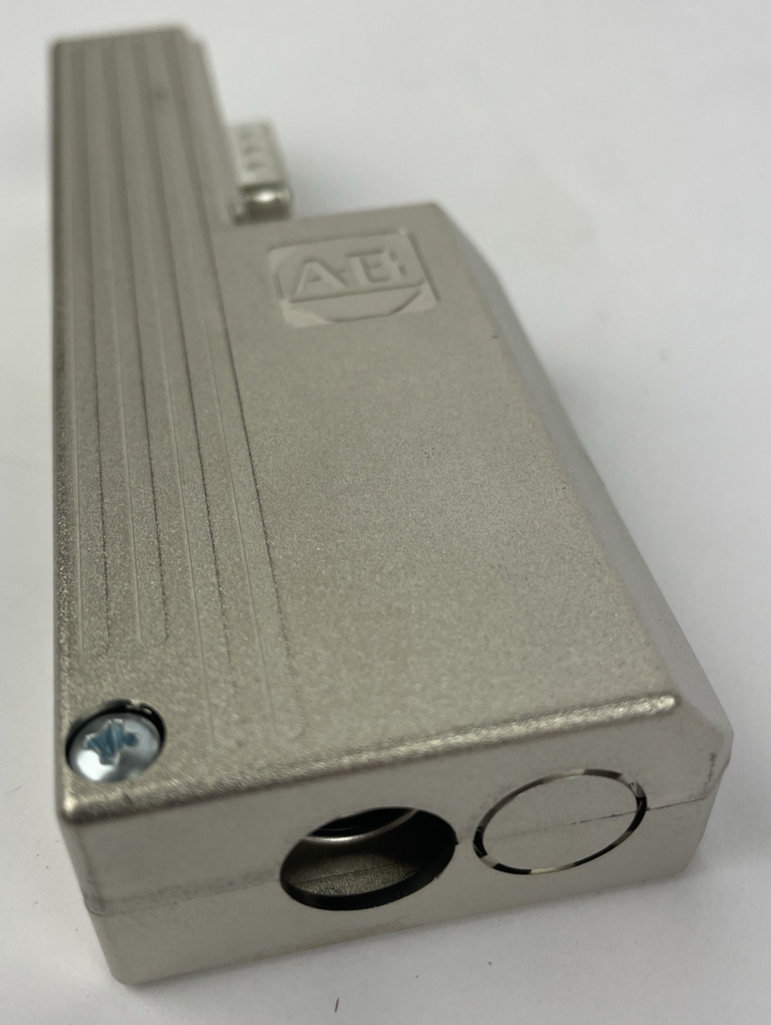 ALLEN BRADLEY 2090-K6CK-D15M MOTOR FEEDBACK CONNECTOR KIT SERIES A 15 POS