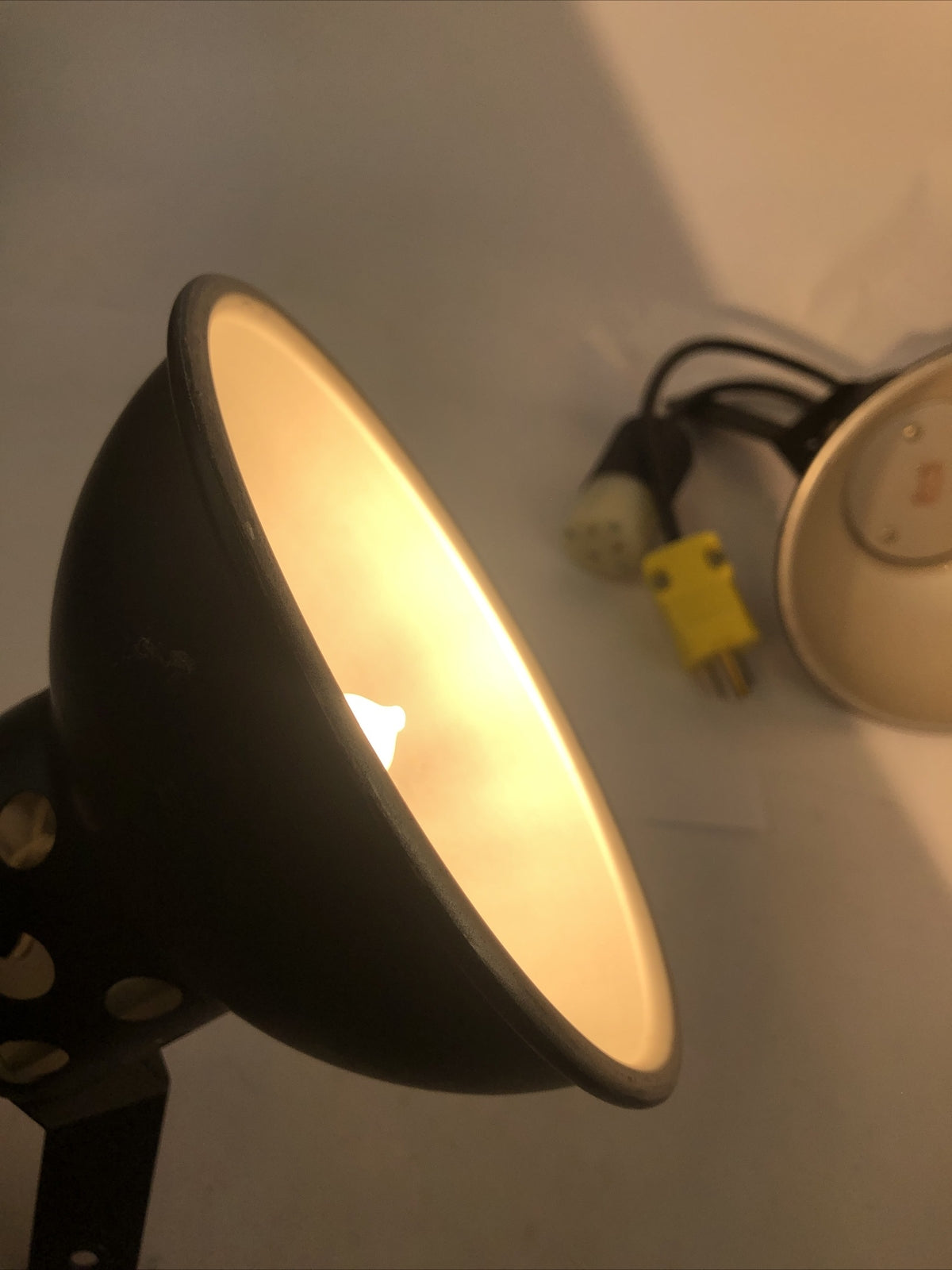2 x Bencher Set Light Photography Photo Light w/ (1) Bulb Works Great Max 300W