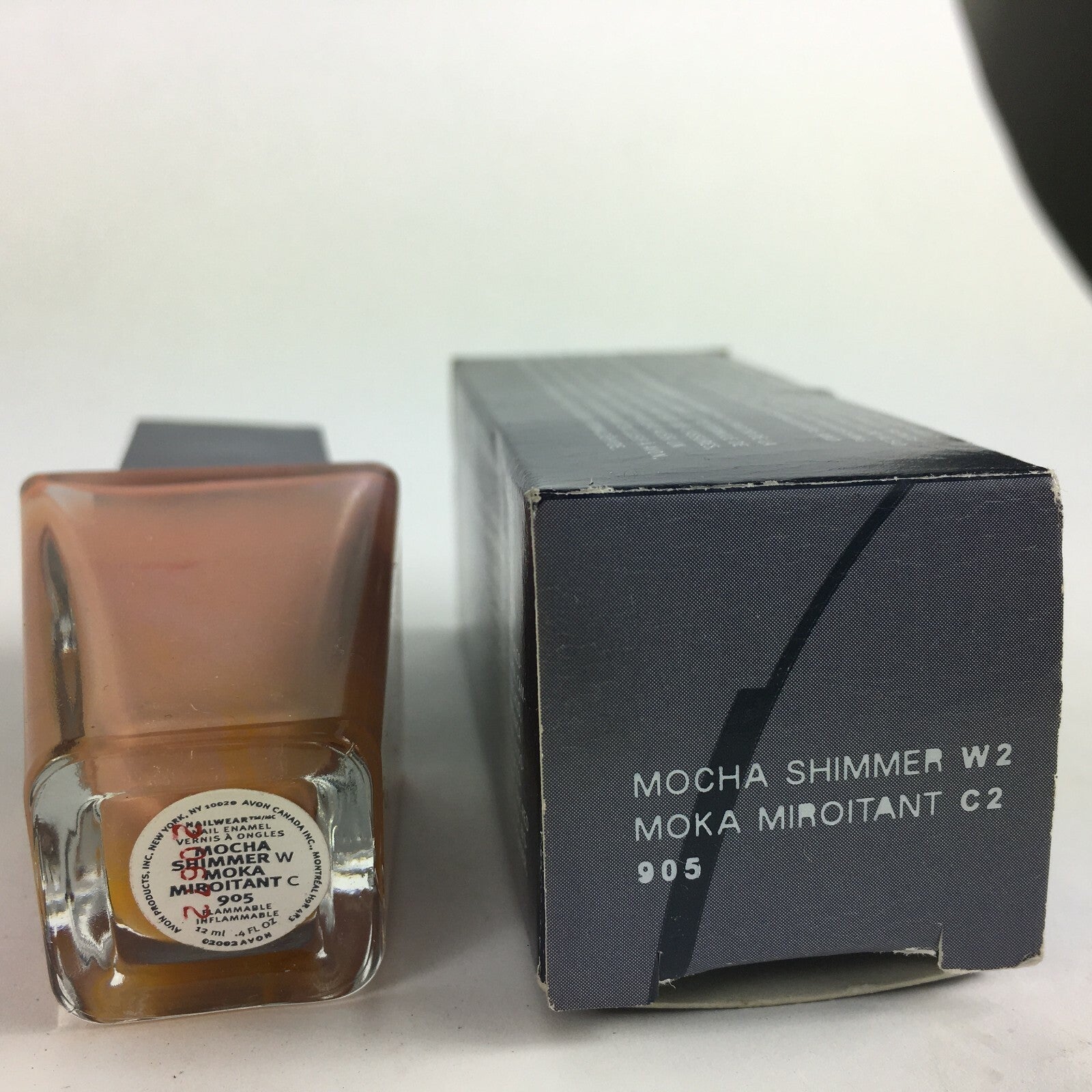 Avon Nail wear Nail Enamel Mocha Shimmer W2 Moka Miroitant C2 B2