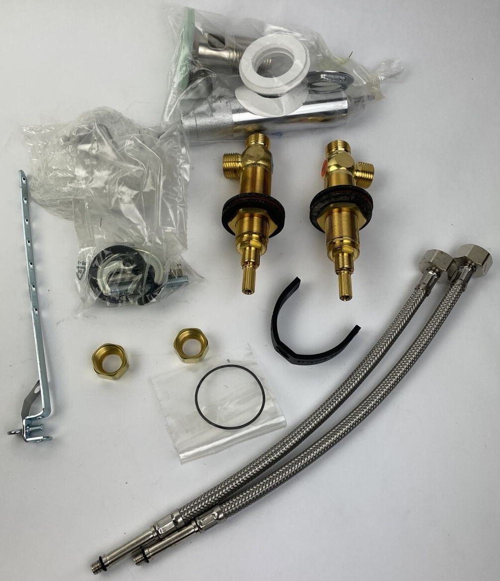 Rubinet Faucet Co. Widespread Lavatory Faucet Set with Drain 1ARBRVLTBWH Bronze