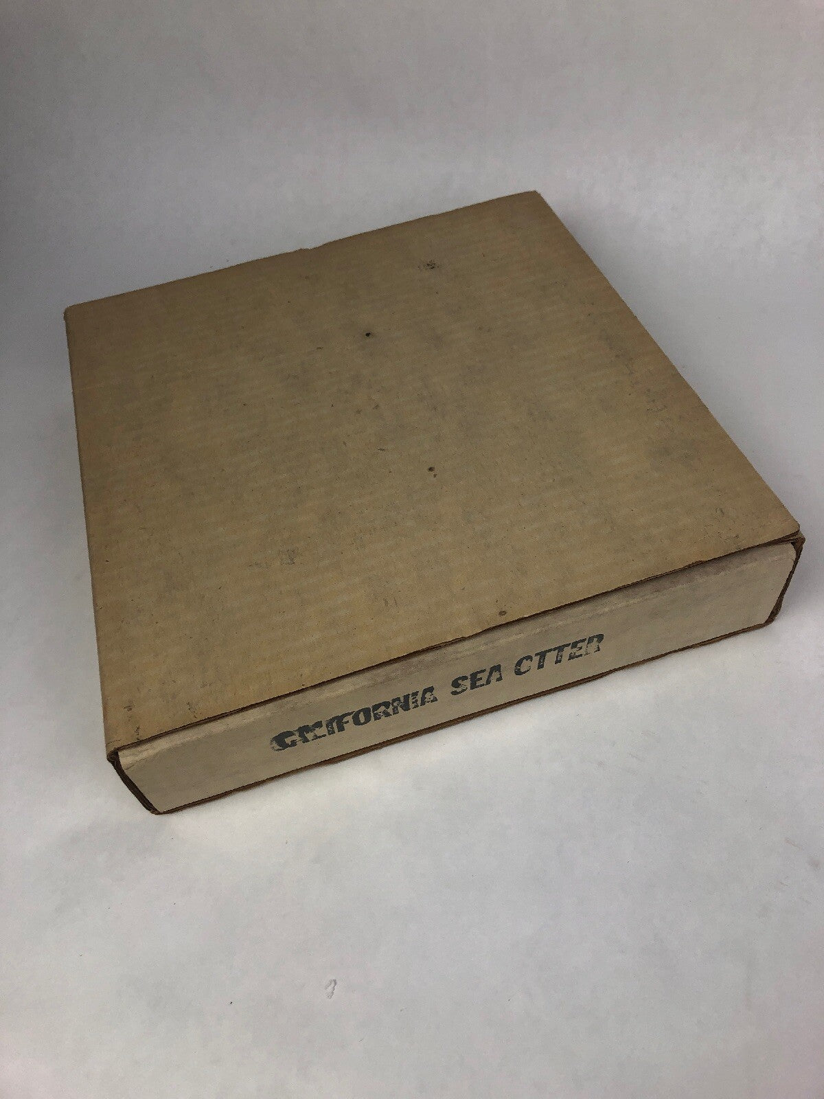 NOS “ California Sea Otters “ by Sadako Mano, Endangered 8.5" Plate Fast Shippin