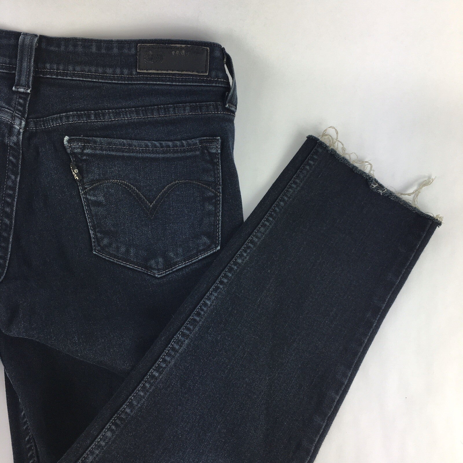 LEVIS Levi's Women's Dark Blue Demi Curve Classic Fit Jeans Size 7 M