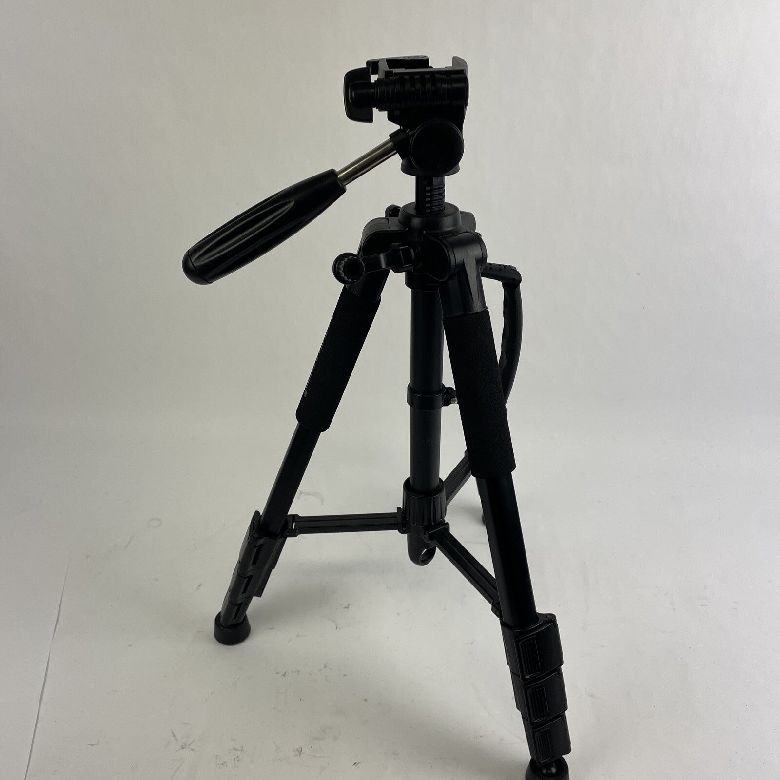 Neewer Model SAB234 | Portable Camera Aluminum Light Weight Tripod with Level