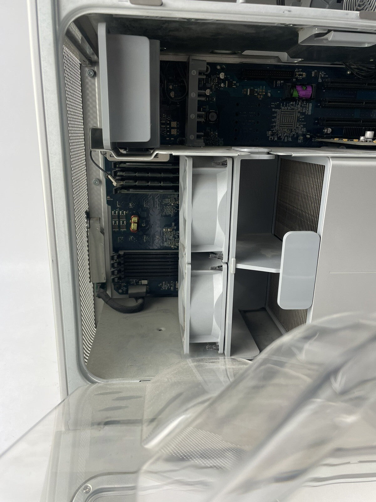 Apple PowerMac G5 - A1047- Tower G5 2GHz NO RAM NO HDD Powers On Doesn't Boot