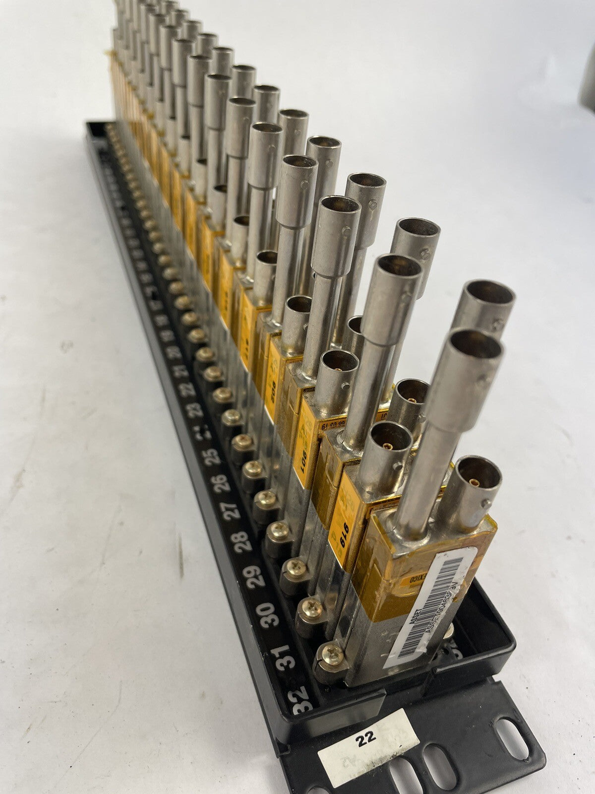 ADC PatchBay Panel 1RU 2x32 Mid-Size HD Normalled Video Jackfield Terminated
