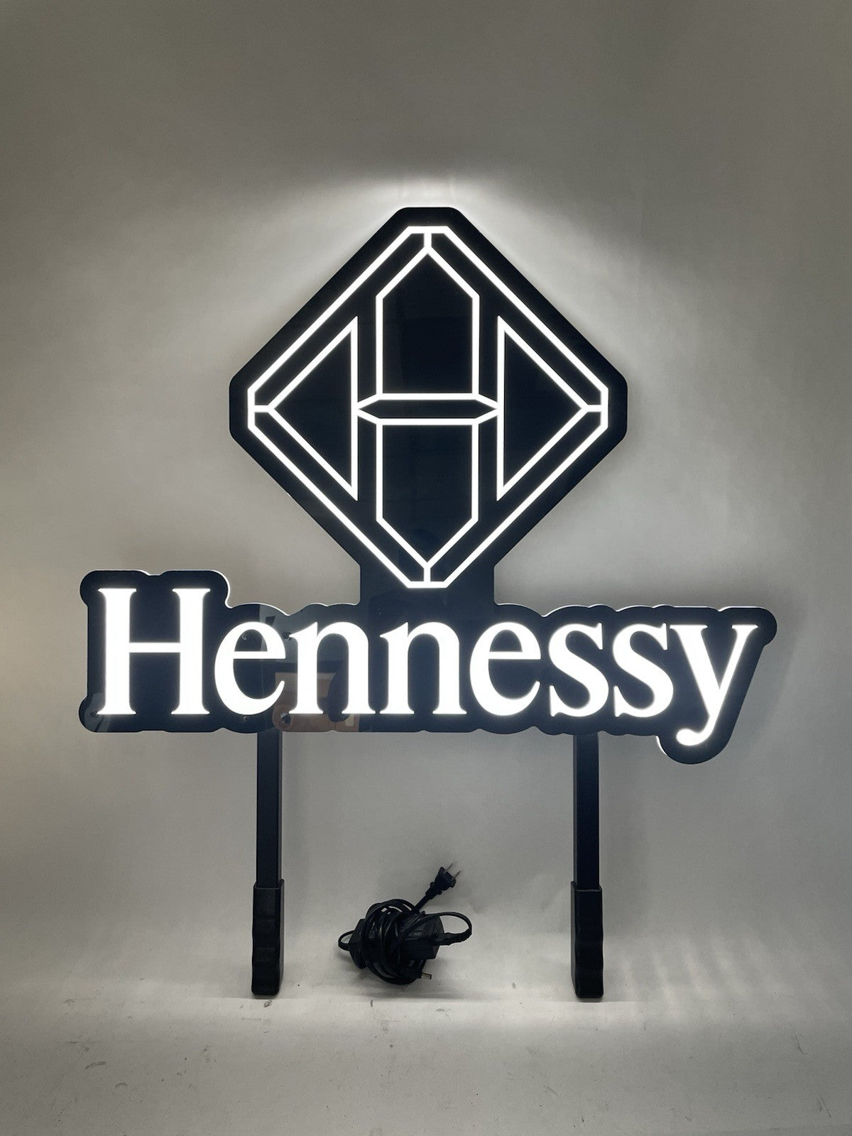 Hennessy NBA Basketball Led Bar Sign Man Cave Garage Light Wireless with Charger