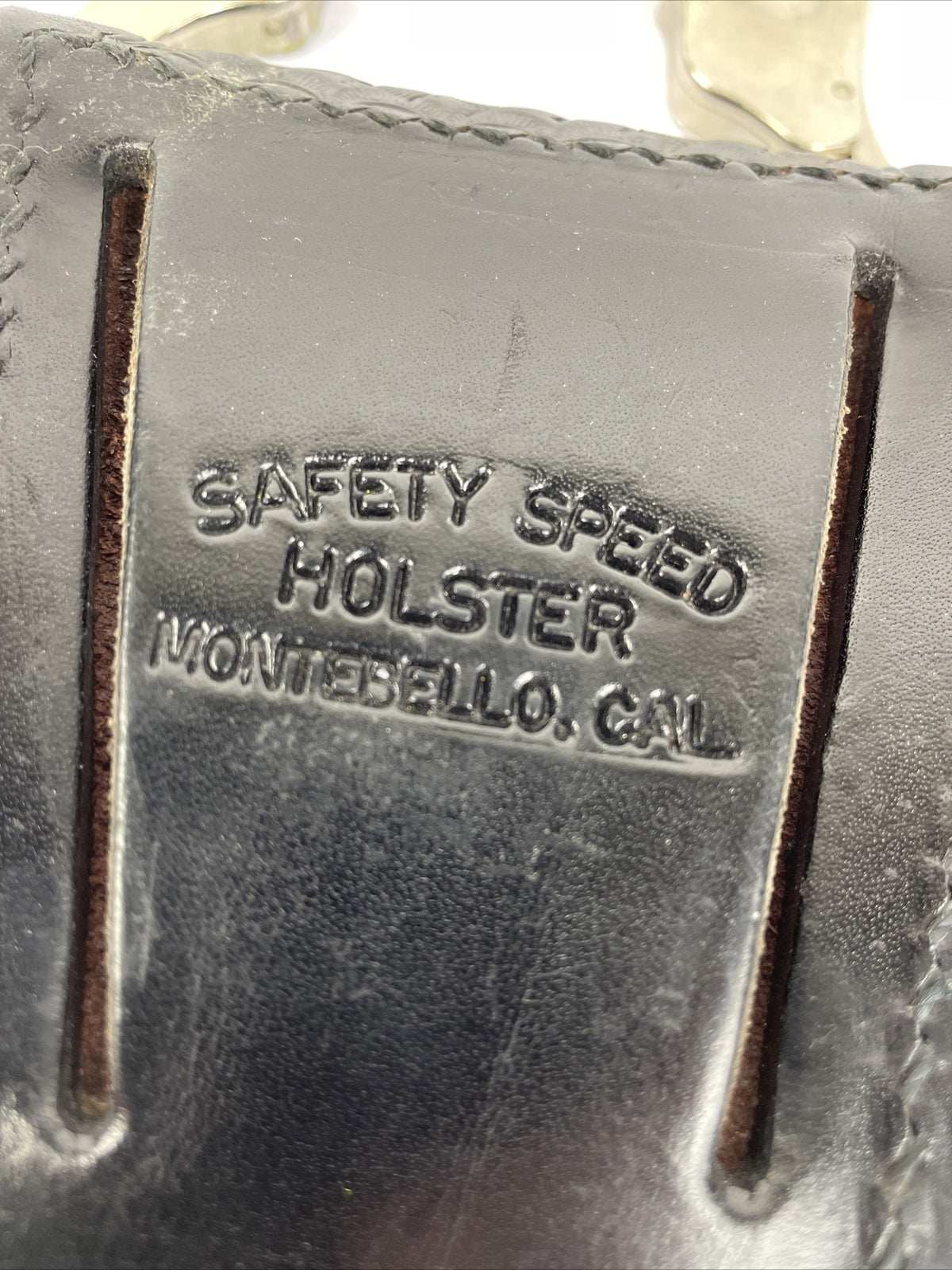 PEERLESS Handcuffs w/ Leather Safety Speed Holster Montebello CA U.S.A. NO KEY
