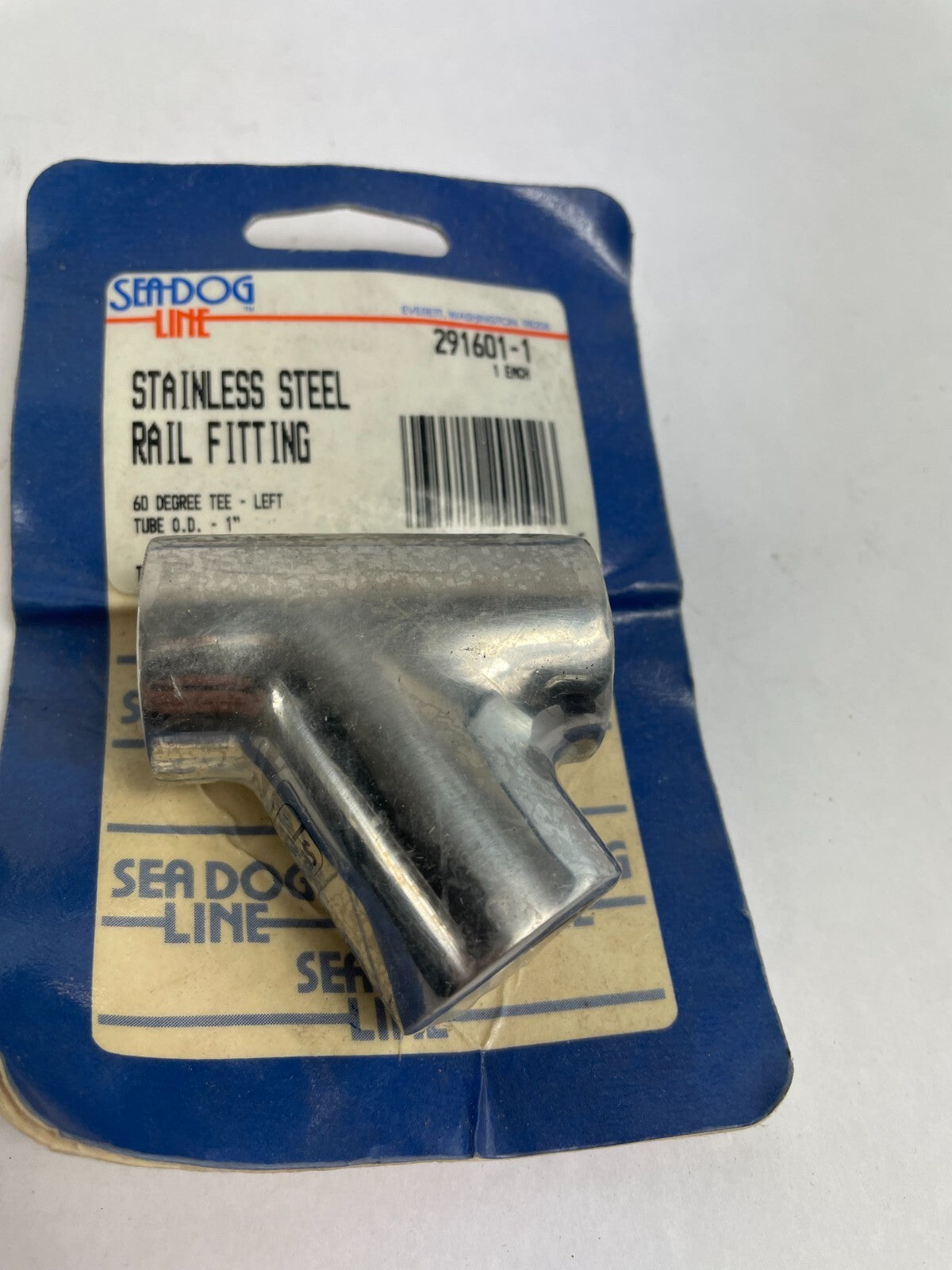 Sea Dog Line Stainless Steel Rail Fitting 60 Degree Tee Left