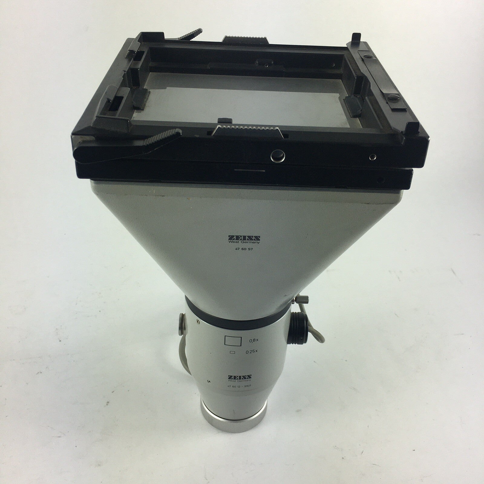 Zeiss Microscope Mount Shutter 47 60 57 + Prontor Magnetic Shutter 47 60 13 9901