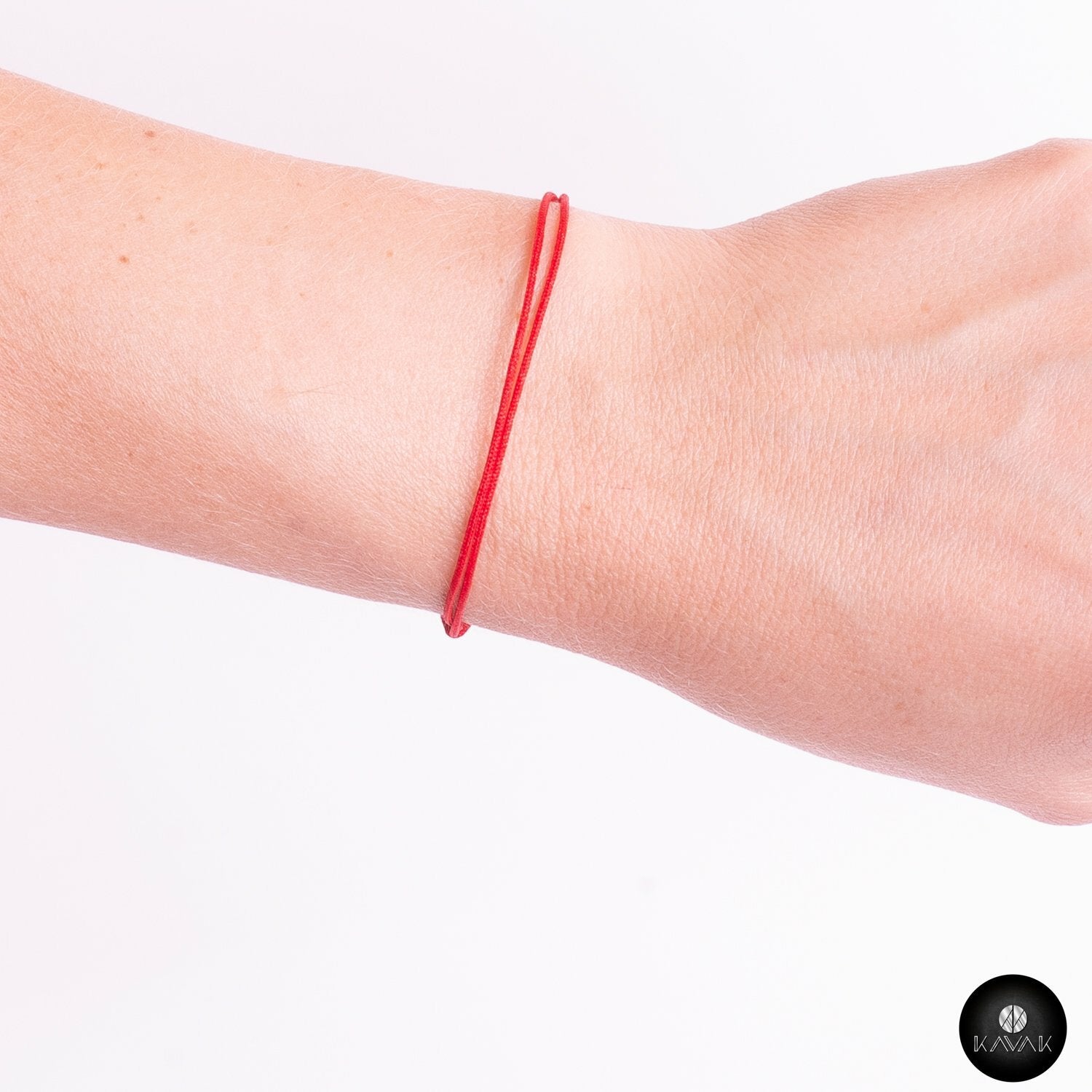 Kavak - Handmade Red Saint Benedict Thread