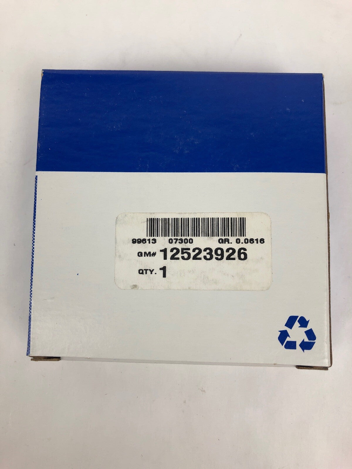 Genuine GM OEM Bearing Kit PART # 12523926 * Fast Free Shipping