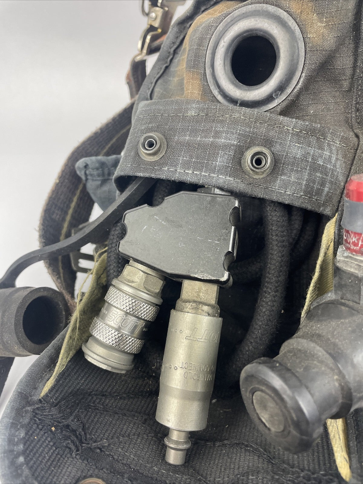 SCOTT SAFETY 4.5 4500 SCBA Air Pack Harness EZ-Flow Air Pak Plus with Sensor e
