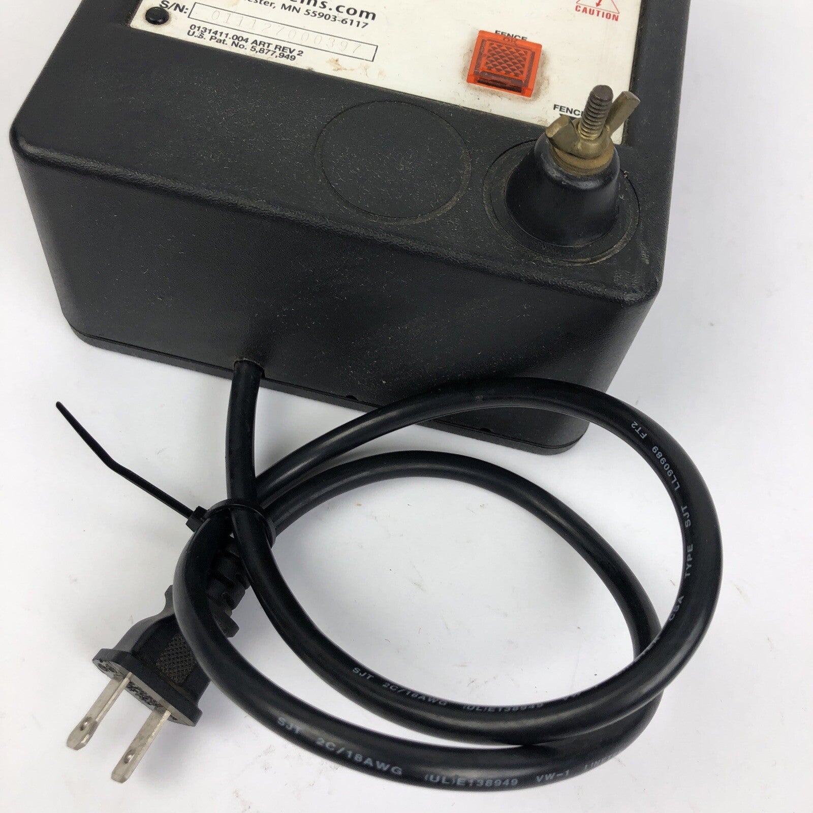 ZAREBA Bull Dozer 415-C Fence Controller 105 - 125 VAC 50/60 HZ 2 Acres Rated