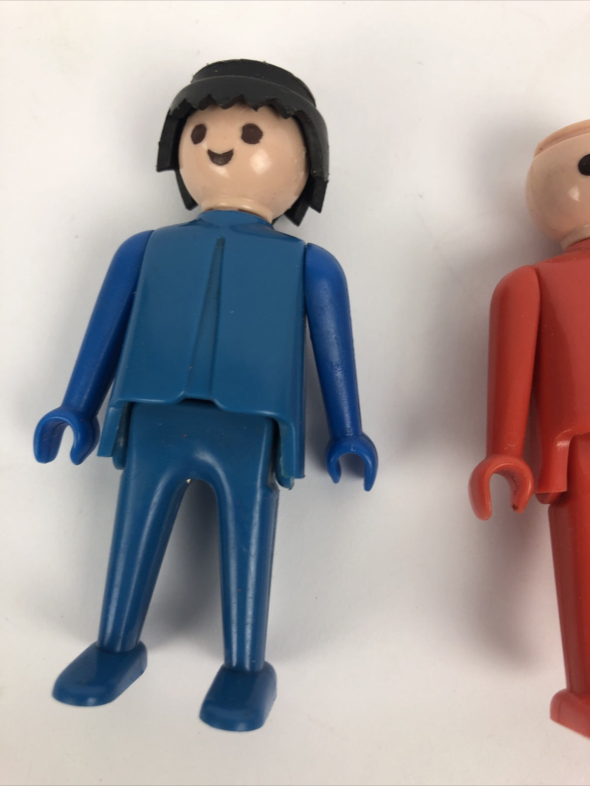 2 x 1974 Playmobil Geobra Blue And Red Figures - Fast Free Shipping