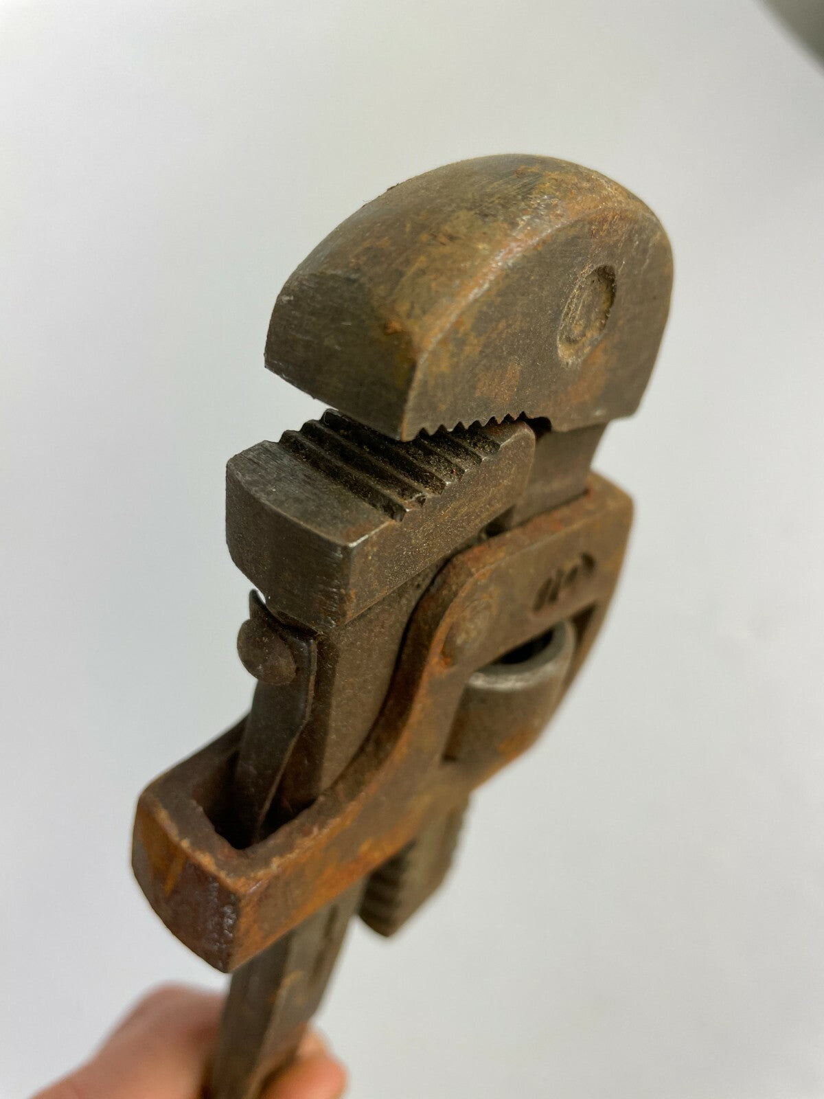 Henry and Allen heavy duty iron straight pipe plumbing wrench tool